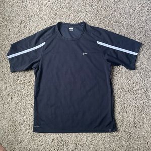 Nike men’s shirt